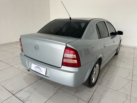 Chevrolet Astra Sed. Advant. 2.0 8V MPFI FlexP. 4p