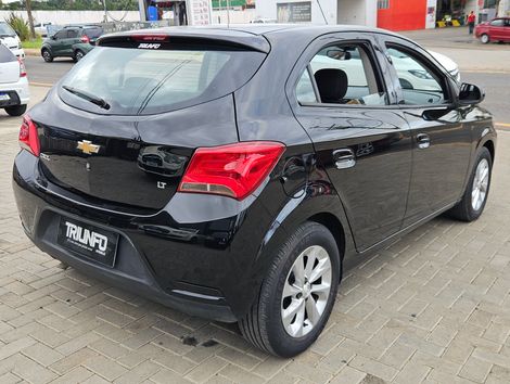 Chevrolet ONIX HATCH LT 1.0 8V FlexPower 5p Mec.