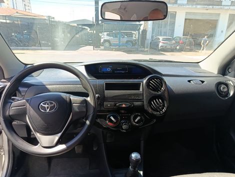Toyota ETIOS X 1.3 Flex 16V 5p Mec.