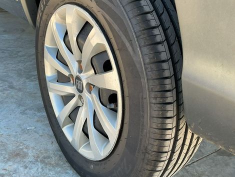 Fiat Strada Freedom 1.3 Flex 8V CD