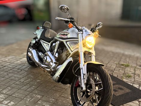 Harley V-ROD 10th ANNIVERSARY EDITION VRSCDX