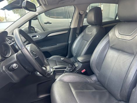 Citroën C4 LOUNGE Tendance 1.6 Turbo 4p Aut