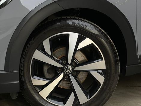 VolksWagen Nivus Highline 1.0 200 TSI Flex Aut.