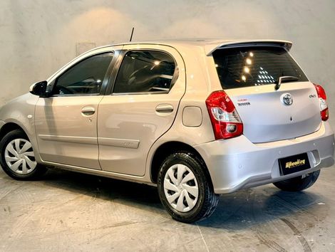 Toyota ETIOS READY! 1.5 Flex 16V 5p Aut.