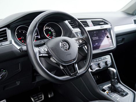 VolksWagen TIGUAN Allspac 250 TSI 1.4 Flex