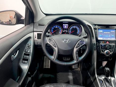 Hyundai i30 1.8 16V Aut. 5p