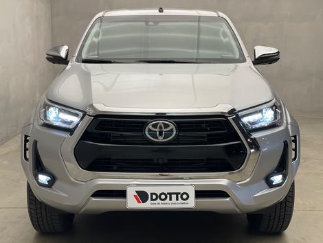 Toyota Hilux CD SRX Plus 4x4 2.8 TDI Die. Aut.