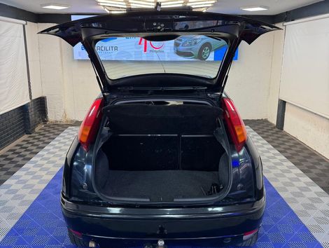 Ford Focus 1.6 S/SE/SE Plus Flex 8V/16V  5p