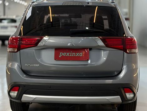 Mitsubishi OUTLANDER 2.0 16V 160cv Aut.