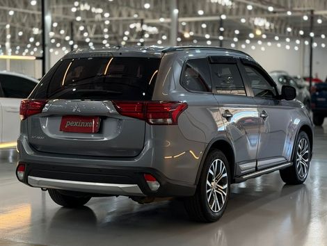 Mitsubishi OUTLANDER 2.0 16V 160cv Aut.