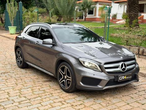 Mercedes GLA 250 Sport 2.0 TB 16V 4x4 211cv Aut.