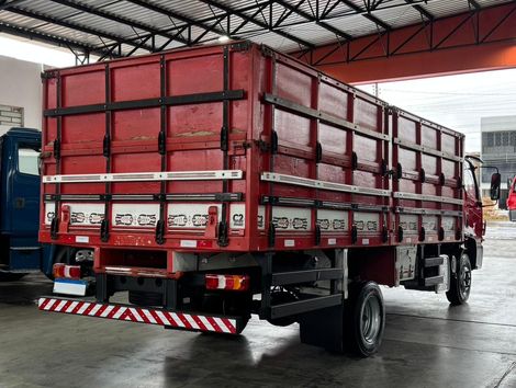 MERCEDES-BENZ Accelo 815 2p (diesel) (E5)