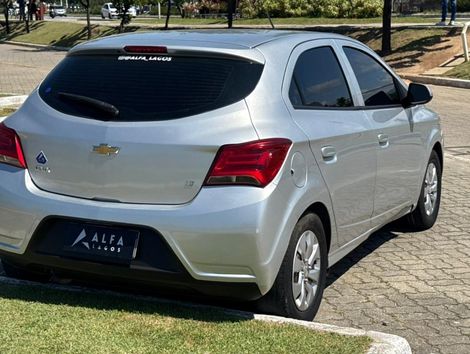 Chevrolet ONIX HATCH LT 1.0 8V FlexPower 5p Mec.