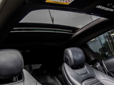 Mercedes C-250 Sport Coupe 2.0 16V 211cv Aut.