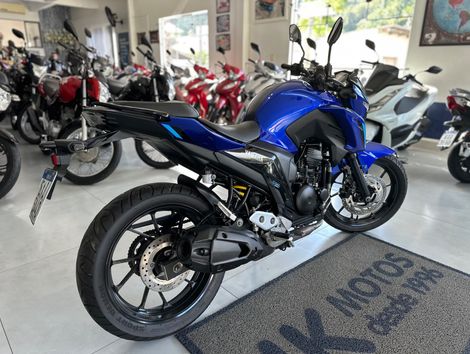 YAMAHA FZ25 250 FAZER CONNECTED