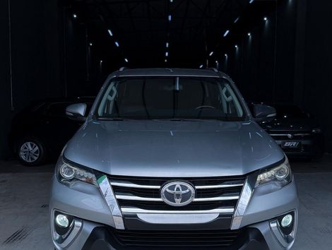 Toyota Hilux SW4 SRX 4x4 4.0 V6 24V Aut.