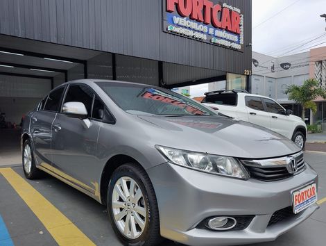 Honda Civic Sedan LXR 2.0 Flexone 16V Aut. 4p