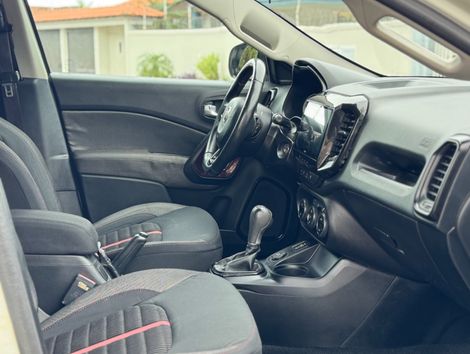 Fiat Toro Freedom 1.8 16V Flex Aut.