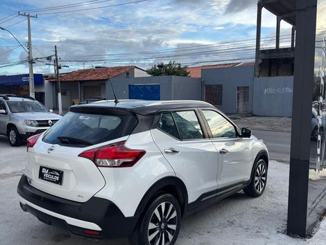 Nissan KICKS SL 1.6 16V FlexStar 5p Aut.
