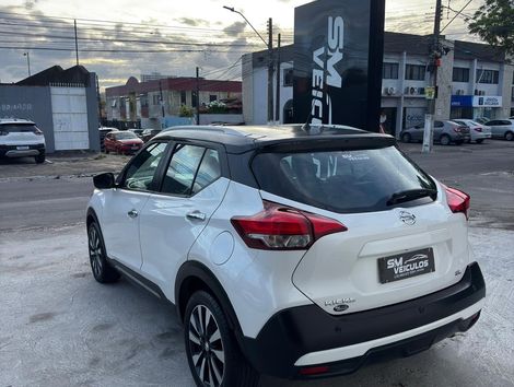 Nissan KICKS SL 1.6 16V FlexStar 5p Aut.