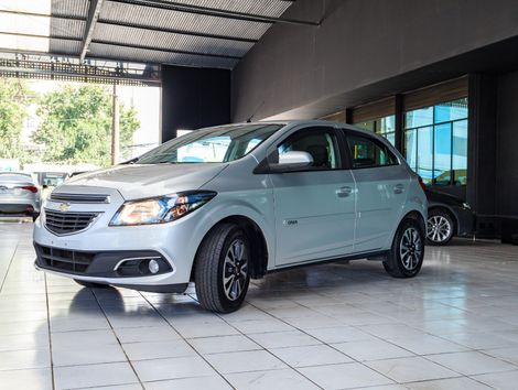 Chevrolet ONIX LTZ 1.4 8V FLEXPOWER 5P MEC. 