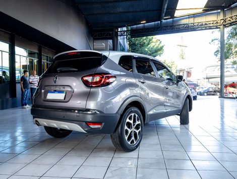 Renault CAPTUR Intense 1.3 TB 16V Flex 5p Aut.