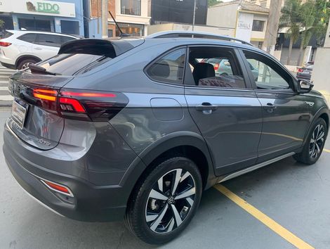 VolksWagen Nivus Highline 1.0 200 TSI Flex Aut.