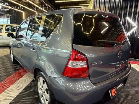 Nissan LIVINA SL 1.8 16V Flex Fuel Aut.