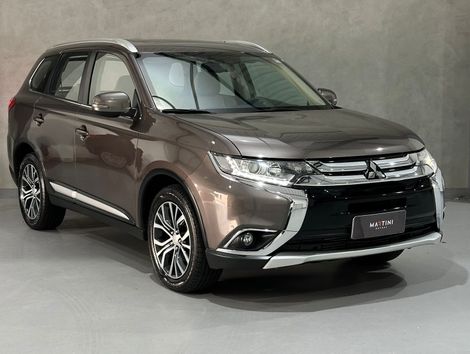 Mitsubishi OUTLANDER 2.2 165cv Diesel Aut.