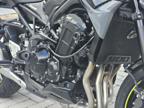 KAWASAKI Z 900