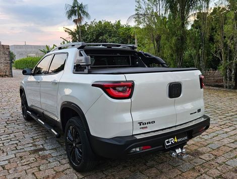 Fiat Toro Volcano 1.3 T270 4x2 Flex Aut.