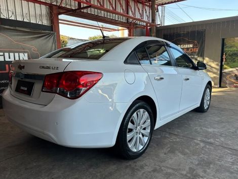 Chevrolet CRUZE LTZ 1.8 16V FlexPower 4p Aut.