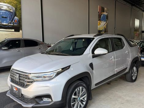 Fiat Strada Volcano 1.3 Flex 8V CD