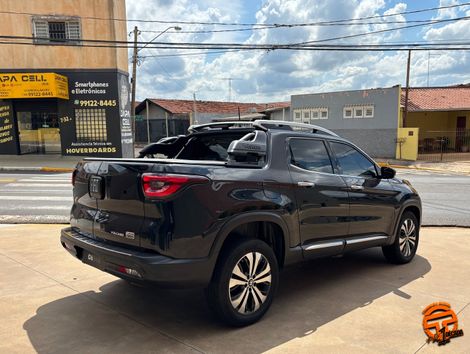 Fiat Toro Volcano 1.3 T270 4x2 Flex Aut.