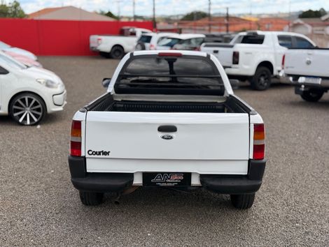 Ford Courier 1.6 L/ 1.6 Flex
