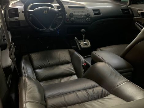 Honda Civic Sedan LXS 1.8/1.8 Flex 16V Aut. 4p