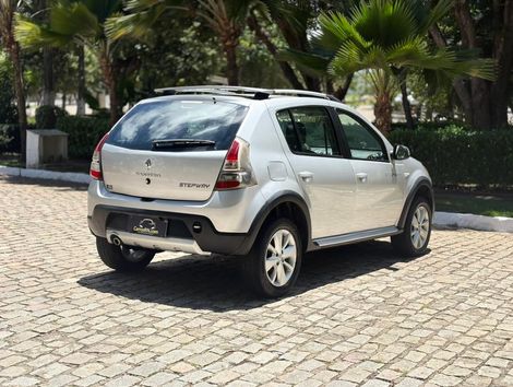 Renault SANDERO STEPWAY Hi-Flex 1.6 16V 5p Aut.