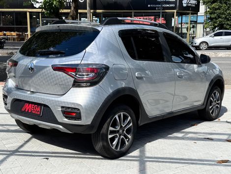 Renault SANDERO Intense Flex 1.6 16V 5p Aut.