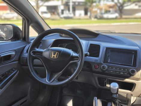 Honda Civic Sedan LXS 1.8/1.8 Flex 16V Mec. 4p
