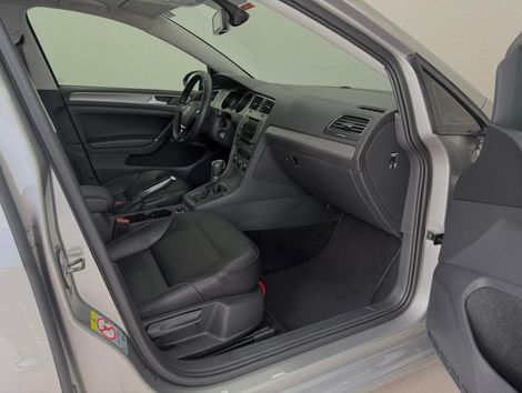 VolksWagen Golf Comfortline 1.4 TSI 140cv Aut.
