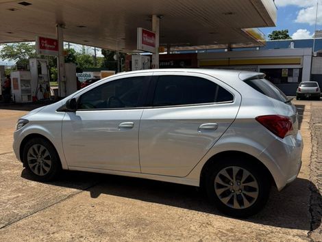 Chevrolet ONIX HATCH ADVANTAGE 1.4 8V Flex 5p Aut.