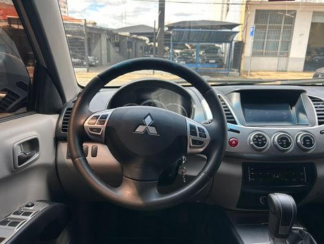 Mitsubishi L200 Triton HPE 3.5 CD V6 24V Flex Aut.