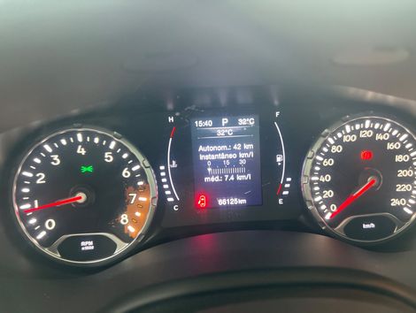 Jeep Renegade Sport 1.8 4x2 Flex 16V Aut.