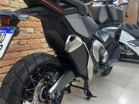 HONDA X-ADV 745cc