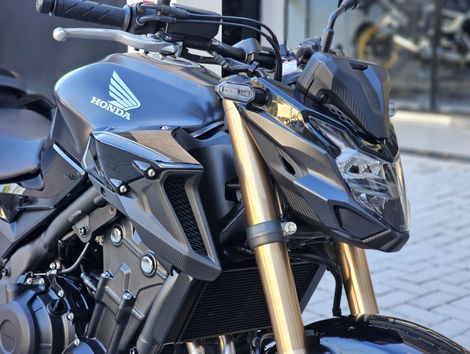 HONDA CB 500F