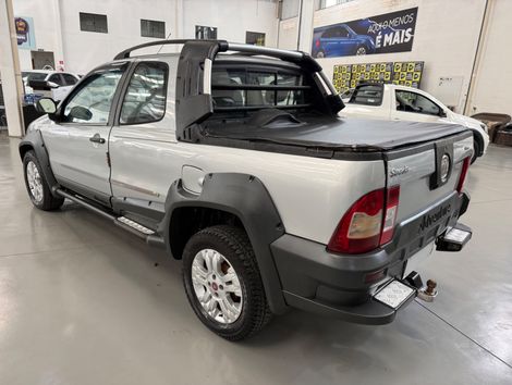 Fiat Strada Adventure1.8/ 1.8 LOCKER Flex CD