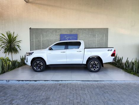 Toyota Hilux CD SRX 4x4 2.8 TDI 16V Diesel Aut.