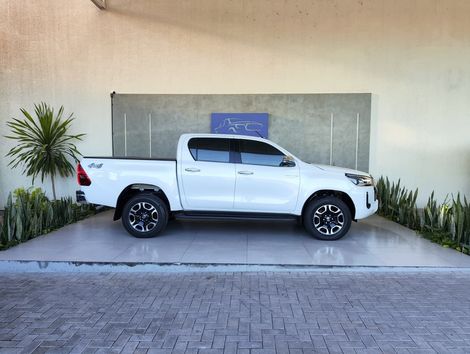 Toyota Hilux CD SRX 4x4 2.8 TDI 16V Diesel Aut.