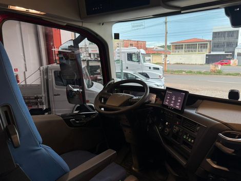 VOLVO FH-540 GLOBETROTTER 6X4 2p (diesel) (E6)