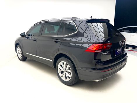 VolksWagen TIGUAN Allspac Comf 250 TSI 1.4 Flex
